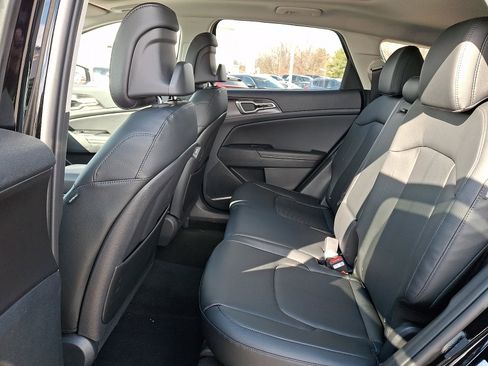 New 2026 Kia Sportage EX image 6