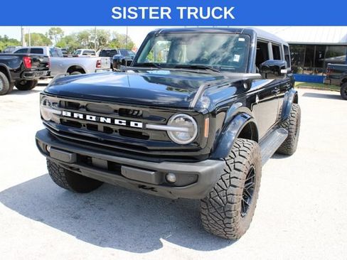 Used 2021 Ford Bronco Outer Banks AWD/4WD image 5