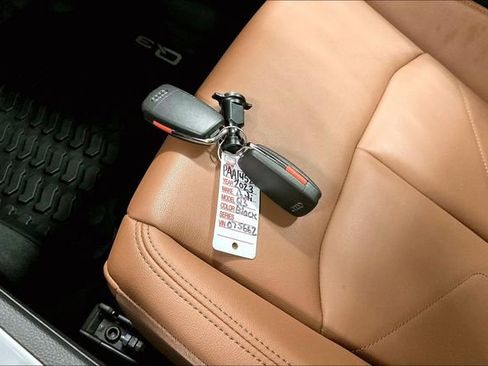 Certified 2023 Audi Q3 2.0T Premium w/ Convenience Package image 11