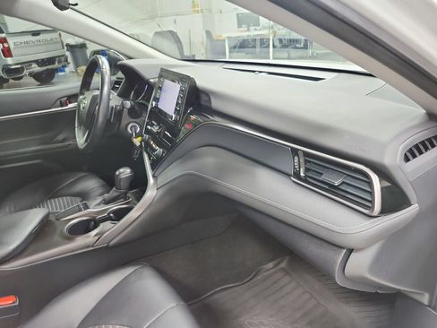 Used 2023 Toyota Camry SE FWD image 32