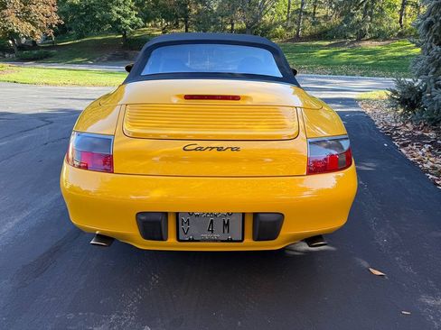 Used 2001 Porsche 911 Cabriolet image 72