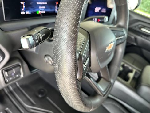 Used 2024 Chevrolet Silverado EV W/T AWD/4WD image 18