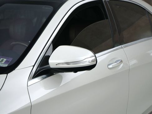 Used 2015 Mercedes-Benz S 550 4MATIC Sedan image 9