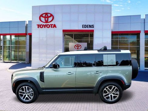 Used 2020 Land Rover Defender 110 SE image 6