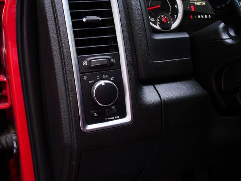 Used 2024 RAM 1500 Classic Warlock AWD/4WD image 15