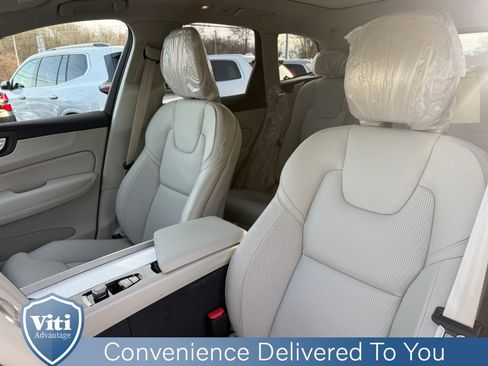 New 2026 Volvo XC60 B5 Ultra w/ Protection Package Premier image 12
