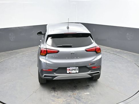 Used 2025 Buick Encore GX Preferred AWD/4WD image 34