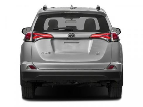 Used 2018 Toyota RAV4 LE w/ All Weather Liner Package image 8