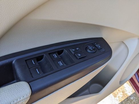 Used 2017 Acura RDX AWD w/ Advance Package image 10