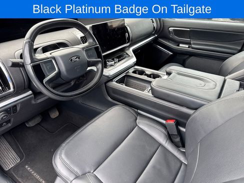 Used 2025 Ford Expedition Max Platinum w/ Stealth Appearance Package AWD/4WD image 16