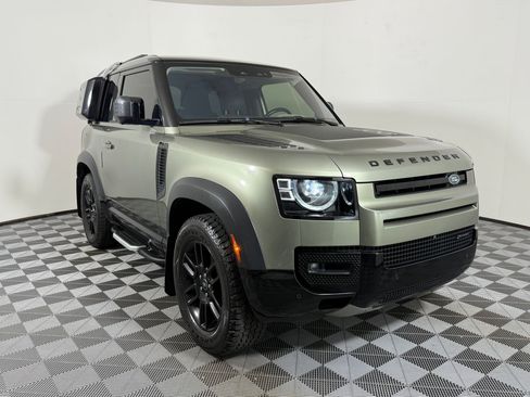 Used 2022 Land Rover Defender 90 X-Dynamic S AWD/4WD image 7