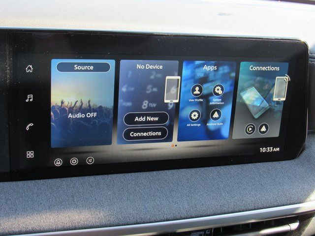 Used 2026 Nissan Kicks SV w/ Illumination Package FWD image 13