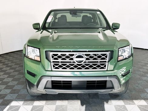 Used 2023 Nissan Frontier SV w/ Tow Package RWD image 8