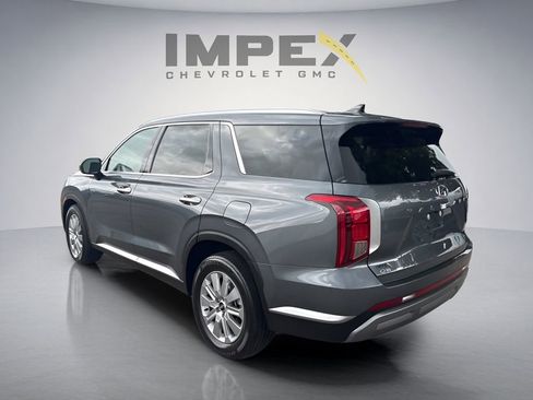 Used 2025 Hyundai Palisade SEL FWD image 3