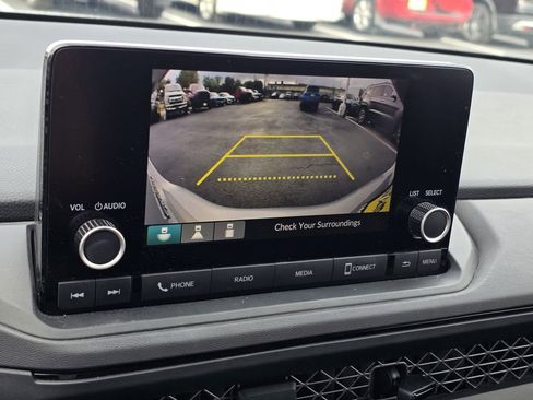 Used 2025 Honda Accord LX image 24