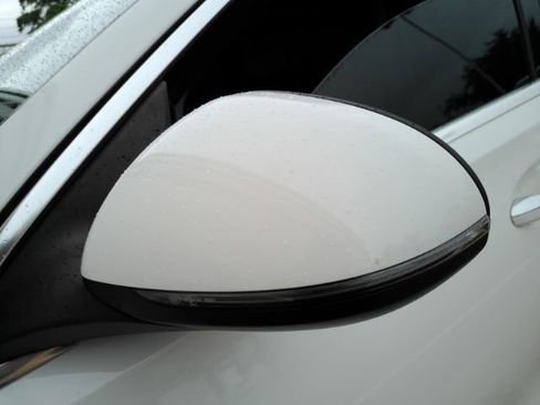 Used 2023 Mercedes-Benz C 300 Sedan image 15
