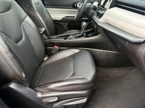 Used 2023 Jeep Compass Limited AWD/4WD image 19