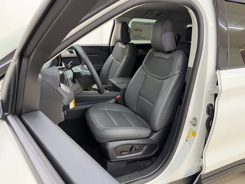 New 2026 Ford Explorer Active w/ Active Comfort Package AWD/4WD image 23