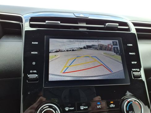 Used 2024 Hyundai Santa Cruz SE FWD image 13