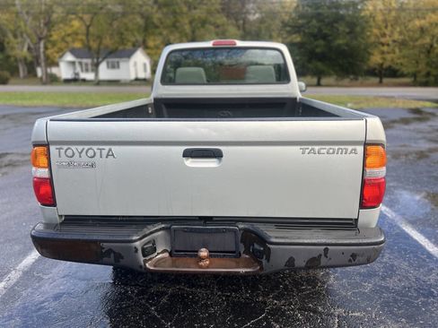 Used 2004 Toyota Tacoma 2WD Regular Cab image 6