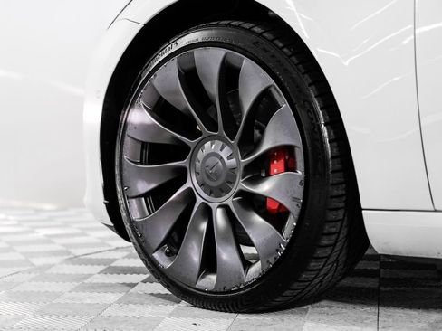 Used 2021 Tesla Model 3 Performance image 50