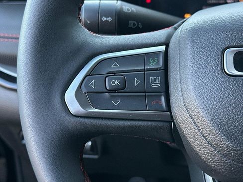 Used 2023 Jeep Compass Trailhawk w/ Trailhawk Elite Group image 27