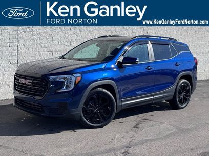 Used 2022 GMC Terrain SLE w/ Driver Convenience Package