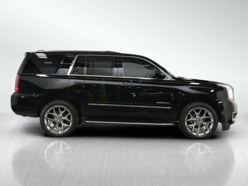 Used 2018 GMC Yukon Denali w/ Open Road Package AWD/4WD image 6