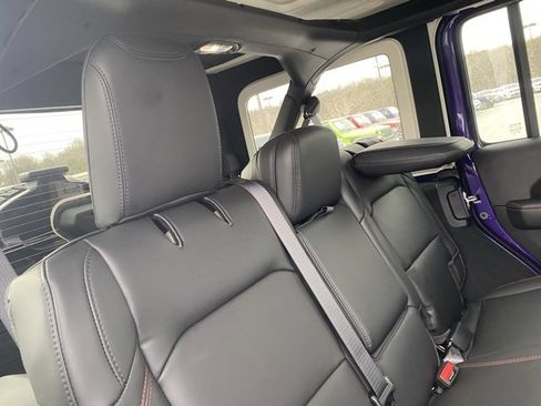 New 2026 Jeep Wrangler Unlimited Rubicon image 34