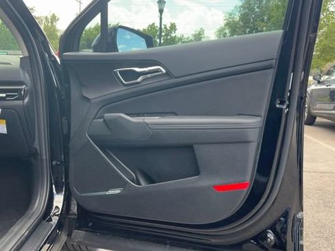 New 2026 Kia Sportage SX AWD/4WD image 12