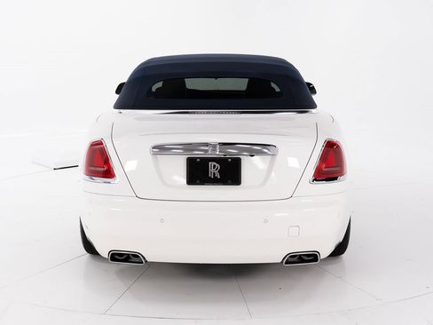 Certified 2018 Rolls-Royce Dawn image 13