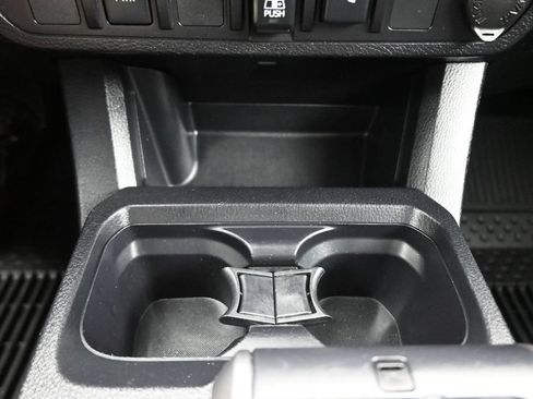 Used 2021 Toyota Tacoma SR5 w/ Trail Edition AWD/4WD image 20