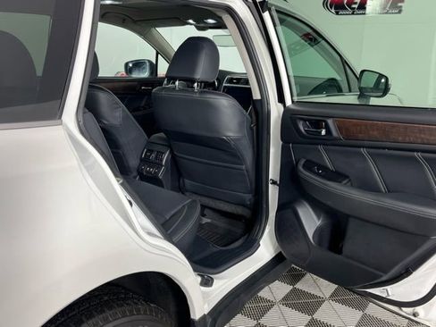 Used 2019 Subaru Outback 2.5i Limited w/ Popular Package #2 image 30