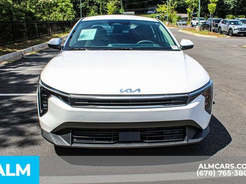 Used 2025 Kia K4 FWD image 10