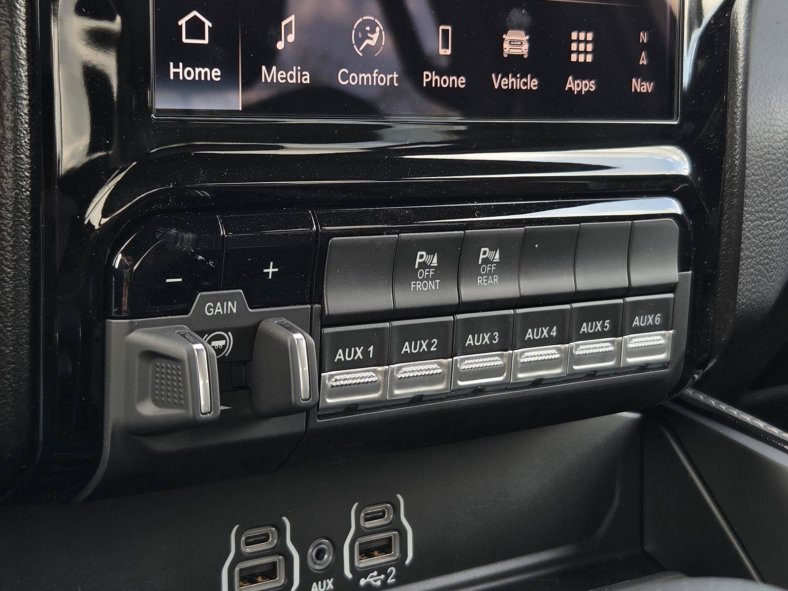 New 2026 RAM 1500 RHO AWD/4WD image 16