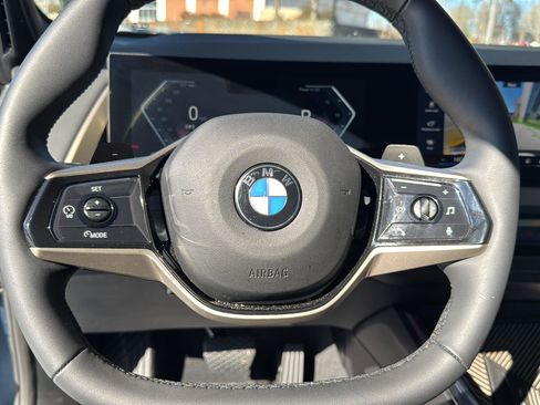 Certified 2025 BMW X3 xDrive30i w/ Premium Package image 17