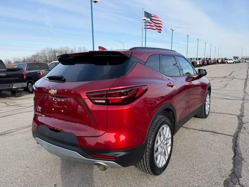 Used 2023 Chevrolet Blazer LT image 4