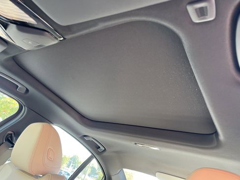 New 2026 BMW 330i Sedan w/ Premium Package image 17