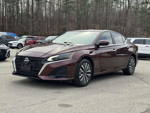Used 2023 Nissan Altima 2.5 SV image 24