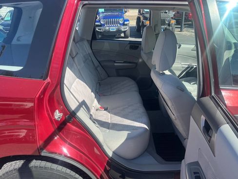 Used 2010 Subaru Forester 2.5X image 15