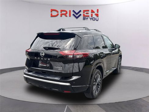 Used 2026 Nissan Rogue Platinum w/ Platinum Premium Package AWD/4WD image 4
