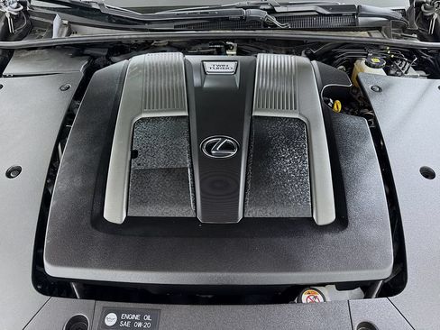 Certified 2022 Lexus LS 500 w/ Interior Upgrade Package RWD image 31