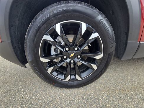 Used 2023 Chevrolet TrailBlazer LT w/ Convenience Package image 31