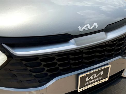 Used 2023 Kia Sportage LX FWD image 57