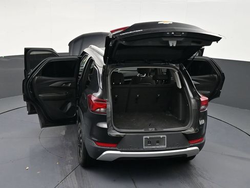 Used 2022 Chevrolet TrailBlazer LT w/ Convenience Package FWD image 32