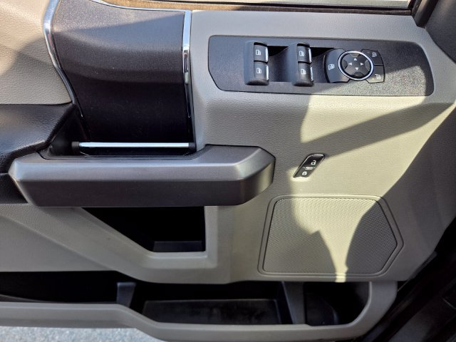 Used 2020 Ford F250 XLT w/ FX4 Off-Road Package AWD/4WD image 27