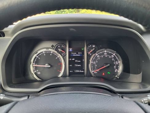 Used 2024 Toyota 4Runner Limited AWD/4WD image 21