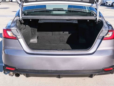 Used 2025 Toyota Camry SE FWD image 25