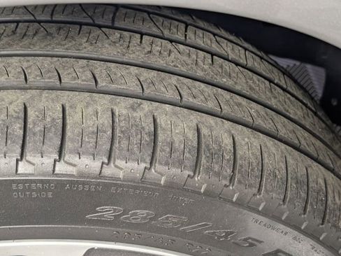 Used 2023 RAM 1500 Limited AWD/4WD image 9