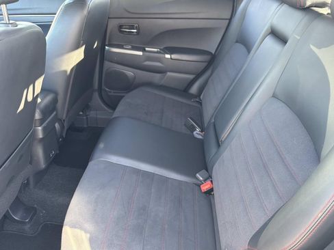 Used 2024 Mitsubishi Outlander Sport SE AWD/4WD image 14